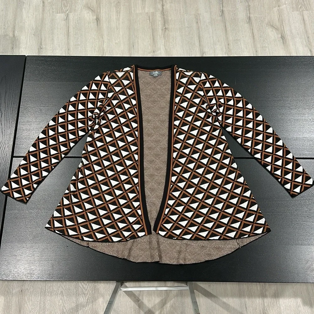 Belle by Belldini Geometric Print Sweater - L - Picture 5 of 10